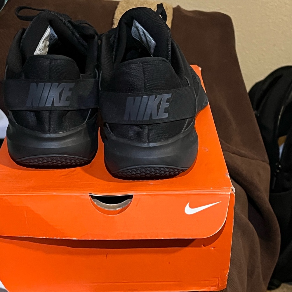 Nike flex size worn only twice